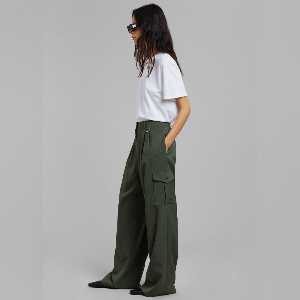 The Frankie Shop Elm Wide Cargo Pants - Olive